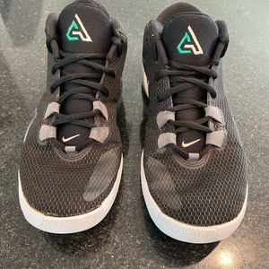 Nike Zoom Freak 1 Men’s Sneaker Size 8 US